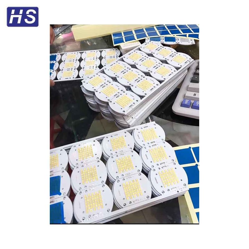 LM301B LED PCB with 1-3oz Copper Thickness 0.8-1.6mm Board Thickness and 0.2mm Min. Hole Size for Plant Grow Lighting