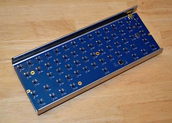7-आरजीबी हॉट स्वैपेबल कीबोर्ड पीसीबी यूएसबी 3.0 रेडथंडर 60 वायर्ड गेमिंग कीबोर्ड