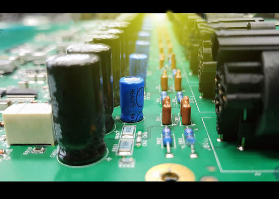 Composants de carte de circuit imprimé de 0,20 mm Fabrication de carte de circuit imprimé 3mil Fr4 Cem1
